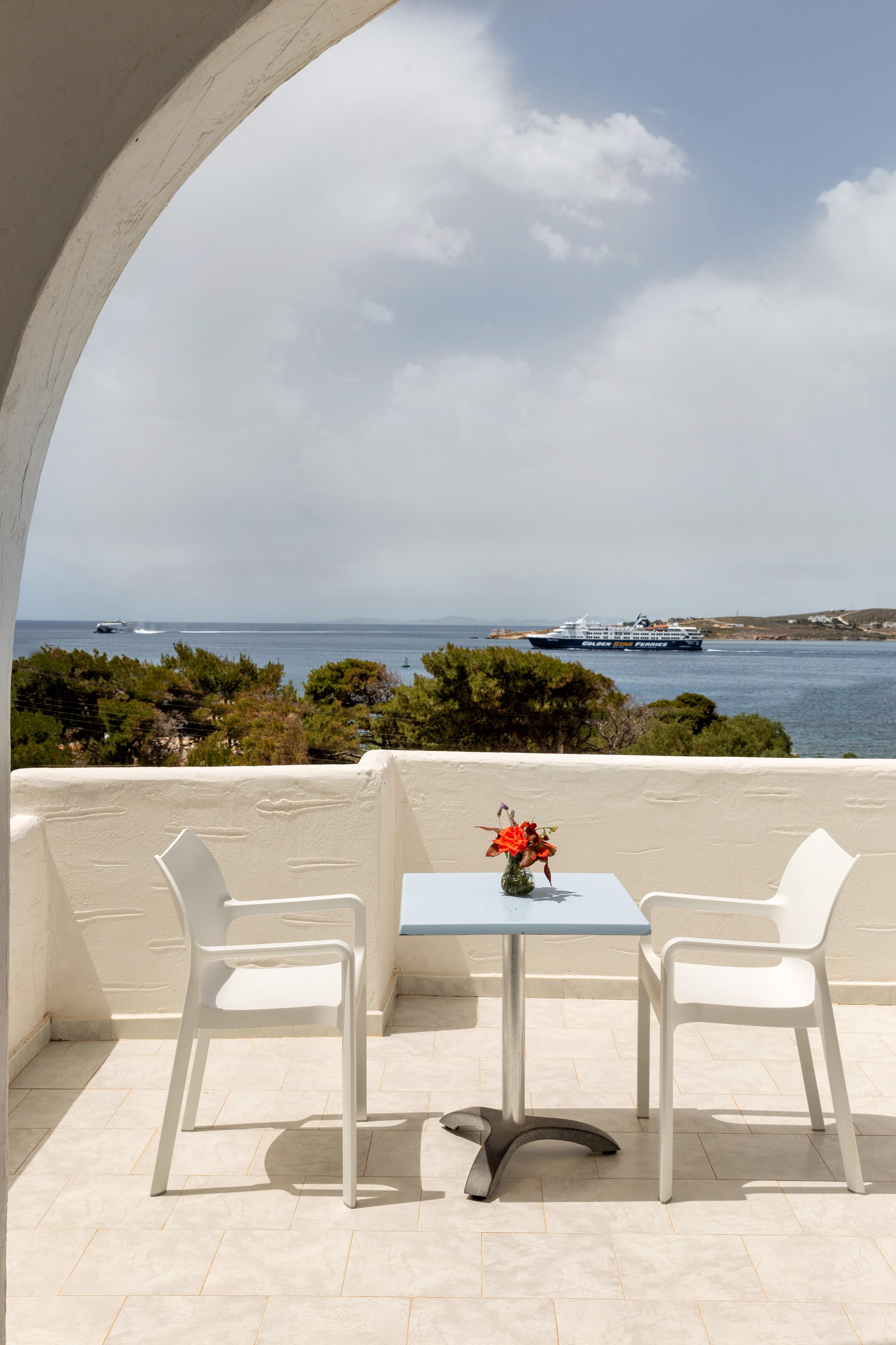 Aparthotel Stratos & 3*