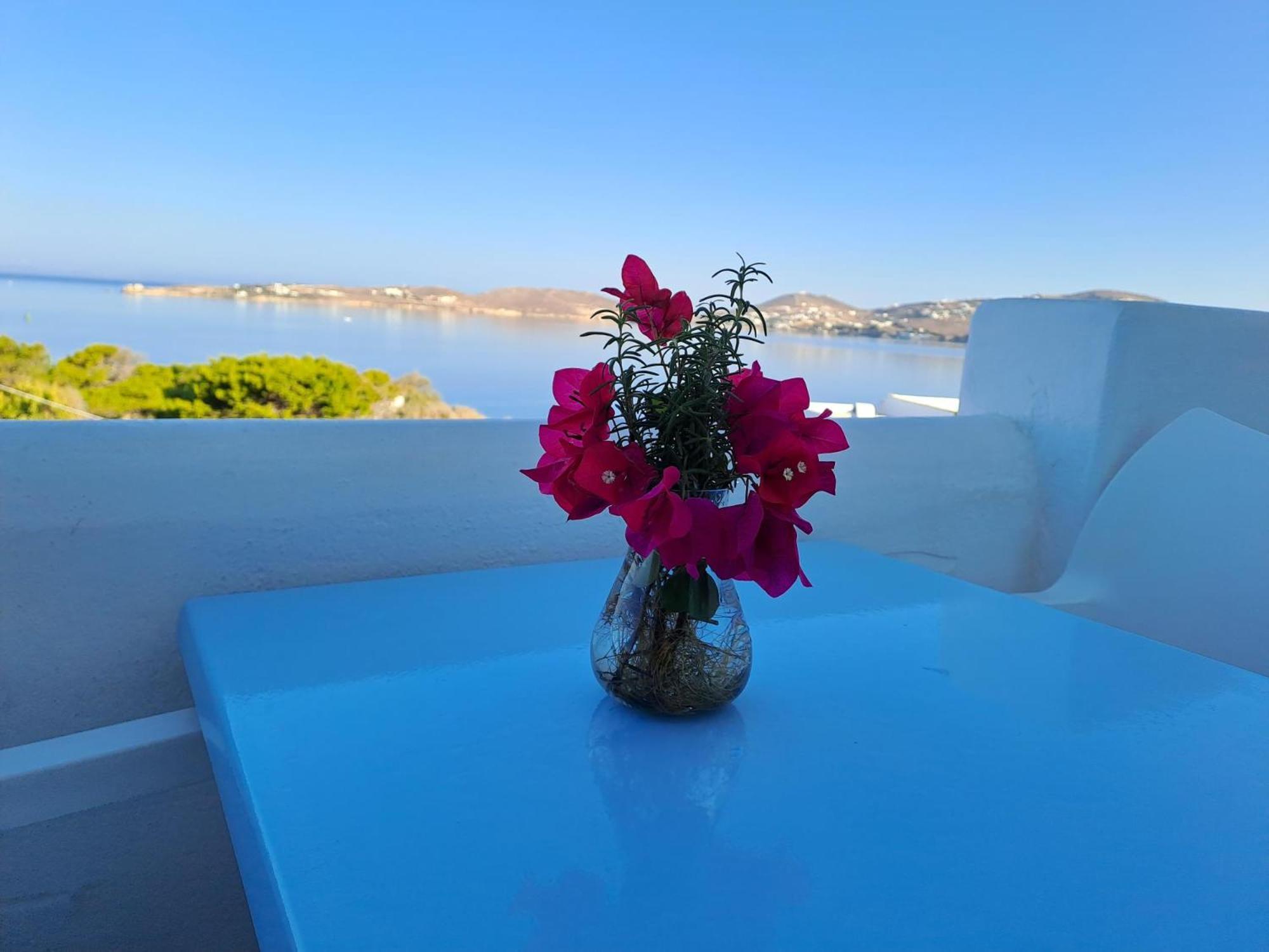 Aparthotel Stratos & 3*